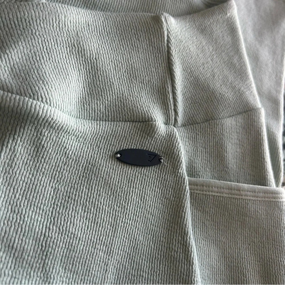 Gymshark size small knitted leggings cross waistline - Picture 3 of 9